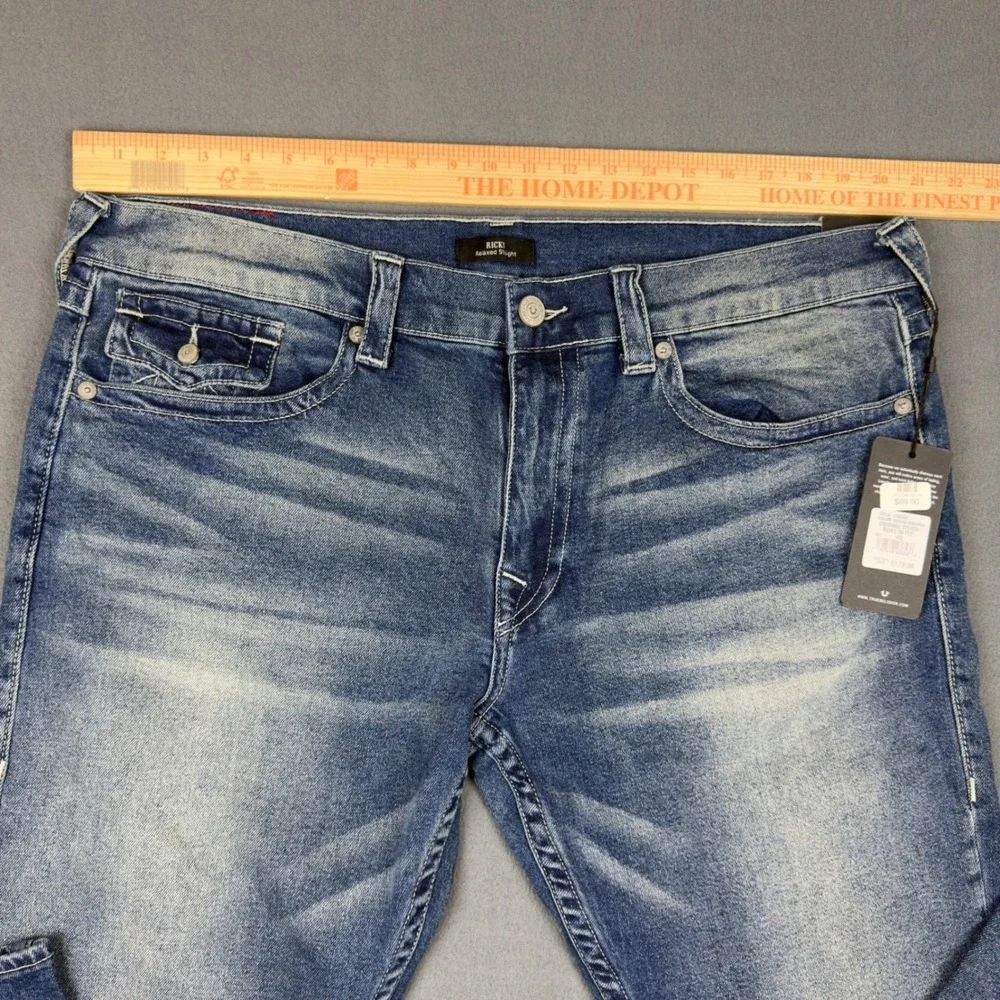 True Religion Ricky Relaxed Straight Jeans Medium Wash Blue Denim Mens 40x33 NEW